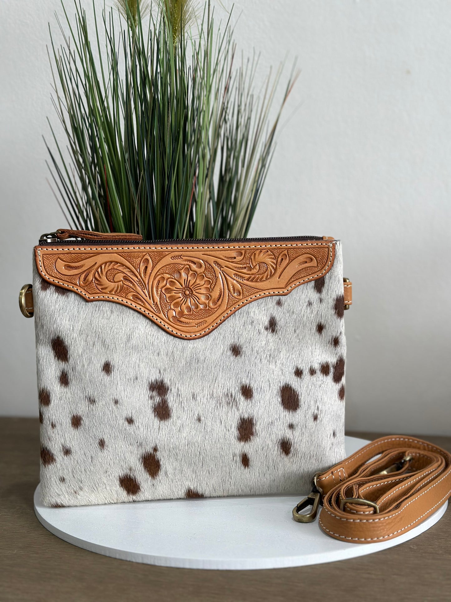 SARA - Tooled Cowhide Leather Shoulder Bag #710